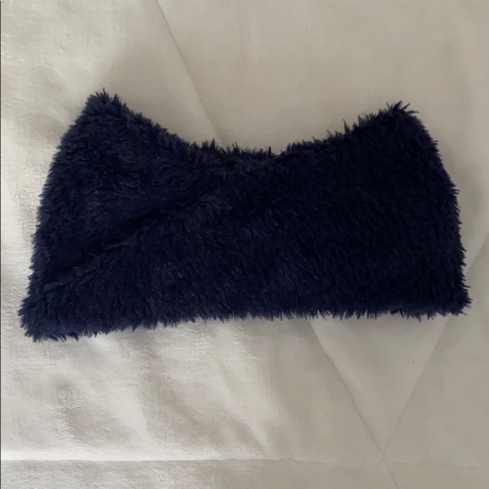NWT Aerie Fuzzy headband